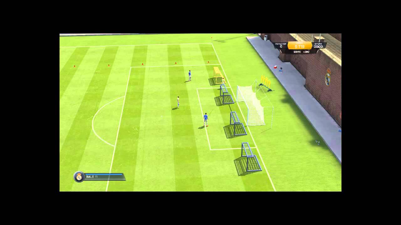 Тренировка фифа. Пас низом ФИФА 19. Cdобойной тренировка в ФИФА 15 механик. Лесенка игра головой передача паса низом. Как давать пасы низом ФИФА.