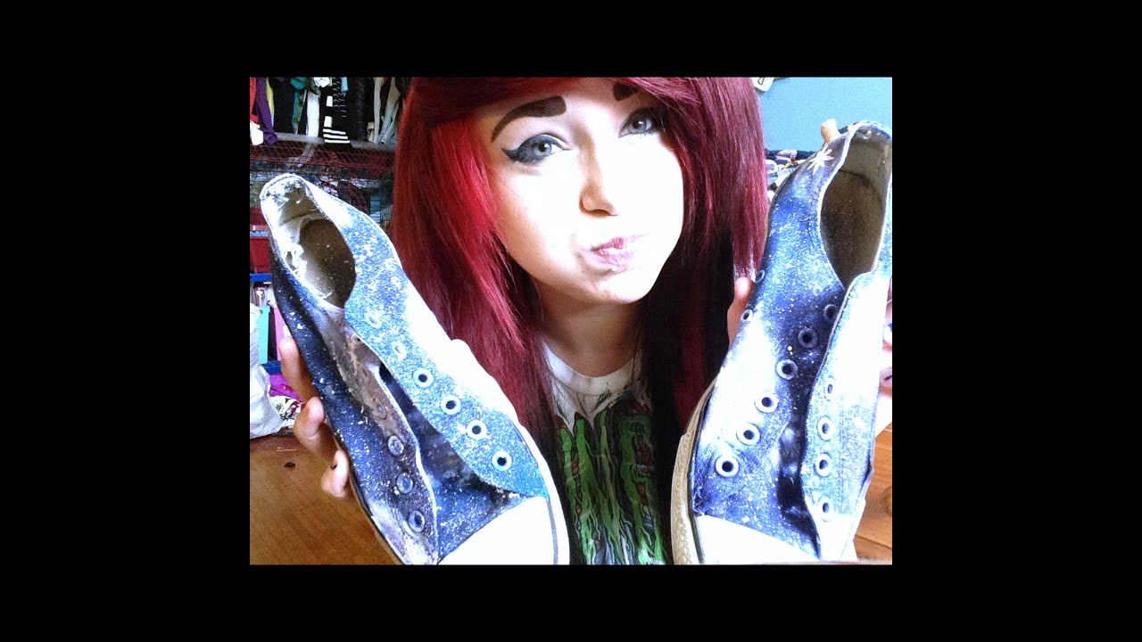 How To Do Galaxy Shoes xD