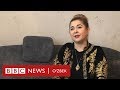 Ўзбекистон фуқаролигини ололмай Россияга ишга кетган хонанда Узукжамол- BBC Uzbek