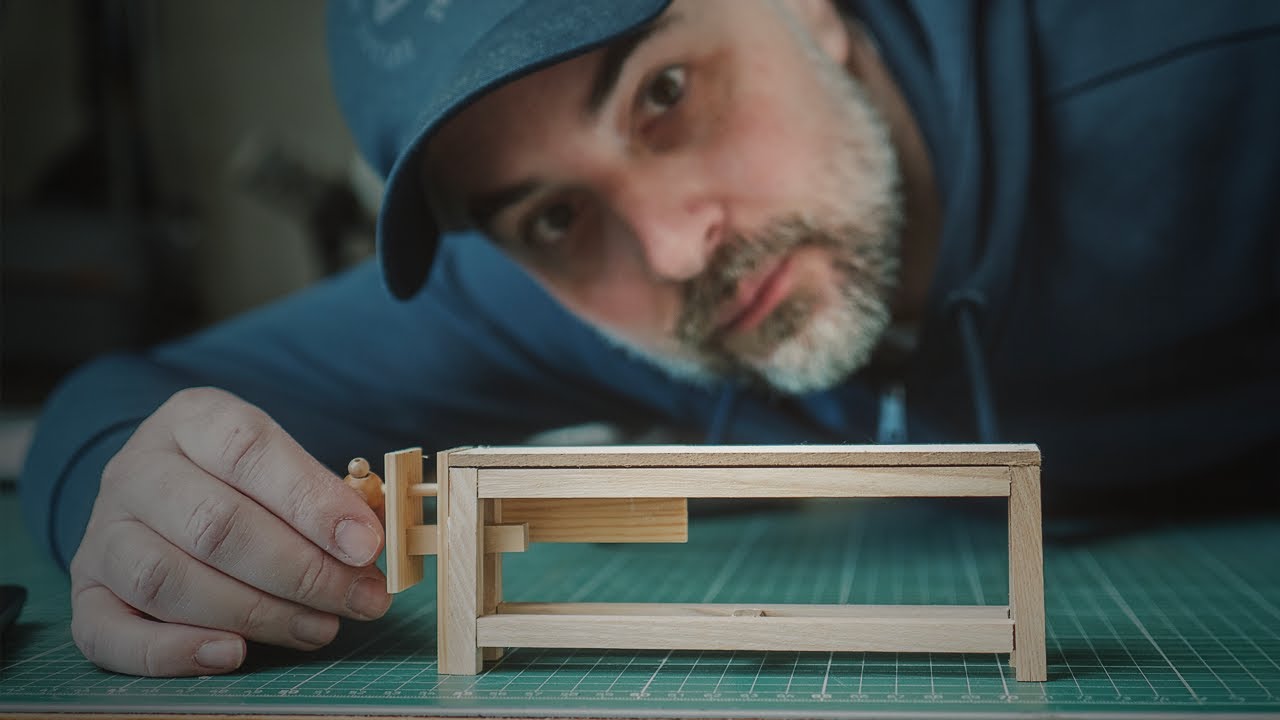 Update on the Mini Workbench and Tabletop - YouTube