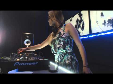 Anya Arfeeva - Live @ Radio Intense 21.07.2015