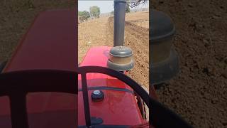 Mahindra tractor khet chudai hamara season chalu #driving #training #tractorwala #youtubeshort