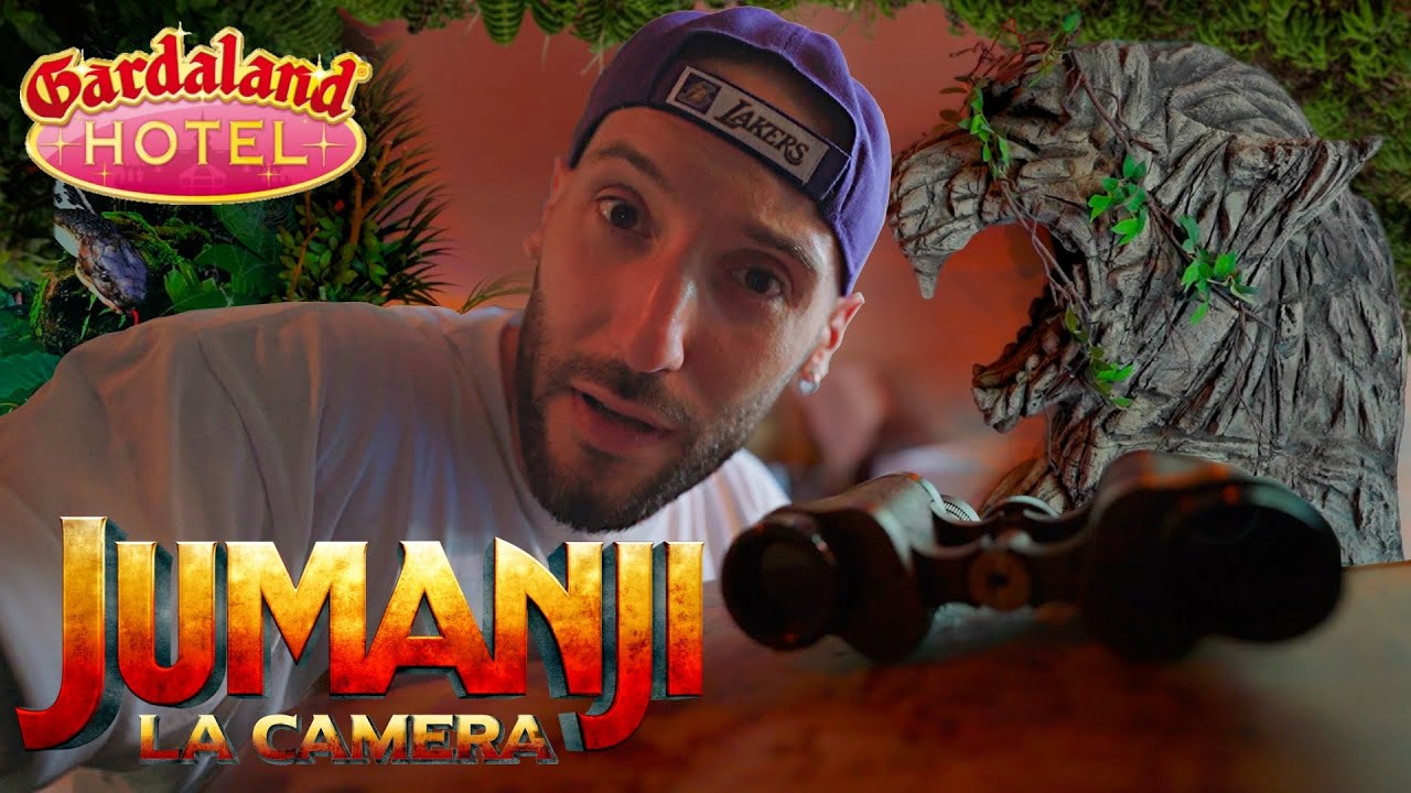 Dormo nella CAMERA DI JUMANJI al GARDALAND HOTEL