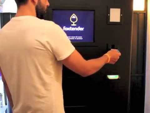 See the Foxtender in action! The world's first automatic bartender!