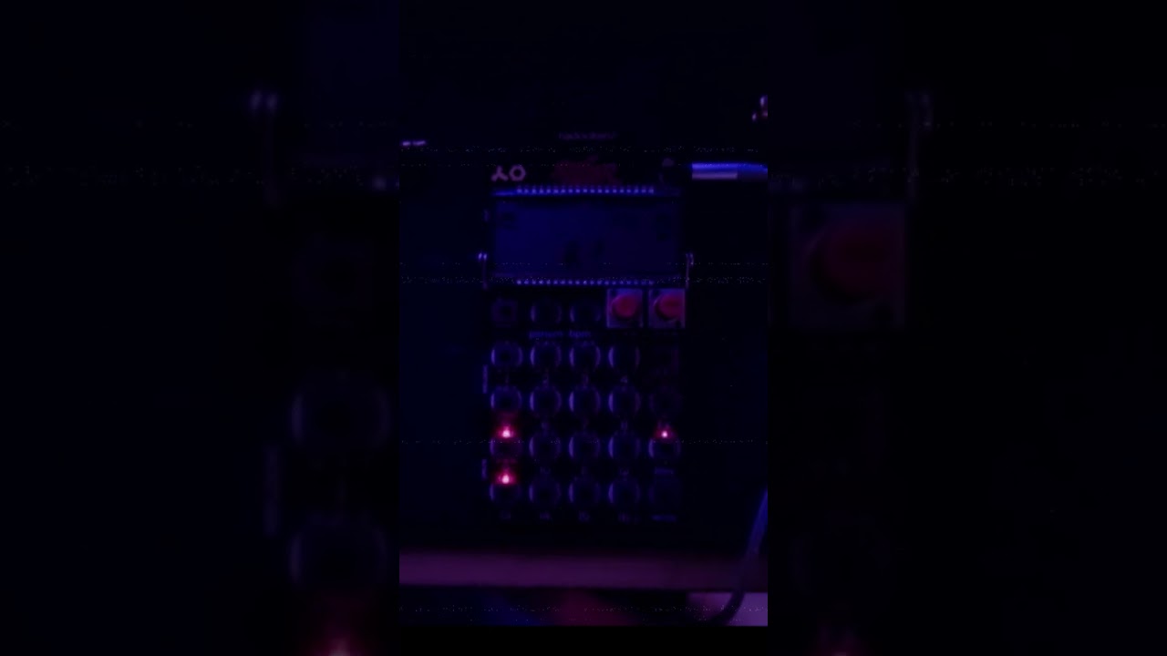 LeOFF - PO33 hard techno