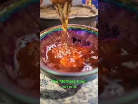 The Morning Pour. 2005 Douji, au naturel. #tea #asmr #puer #puerh #tenmoku