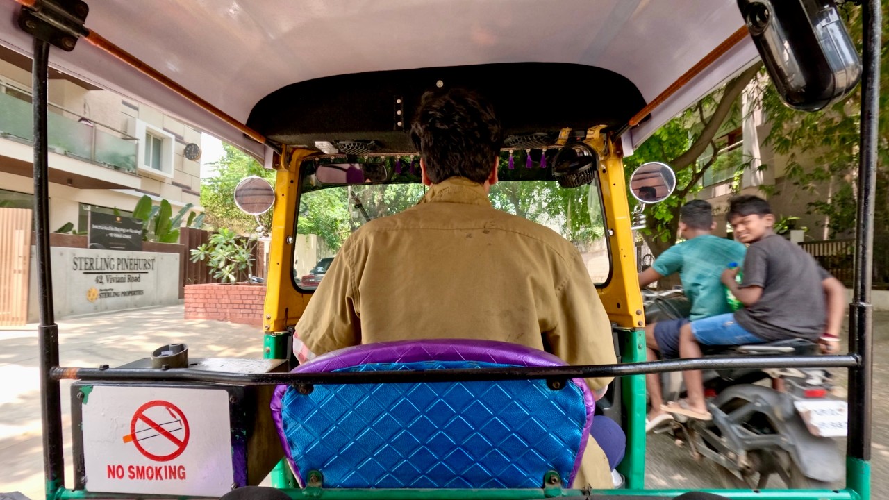 POV Auto Rickshaw Ride in Bangalore | City Rush to Quiet Lanes | 4K ...