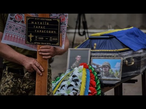 Прощання з Героєм України Тарасом Матвіївим, загиблим на війні з Росією