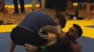 Quick head quarters pass: Gordon Ryan “knee cut”