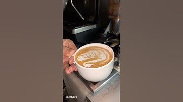 Perfect Latte Artists 🦆. #shorts #latte #coffeeart #cappuccino #espresso