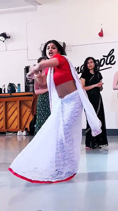 #bollywood dev das#mathe ki Bindiya me o hai