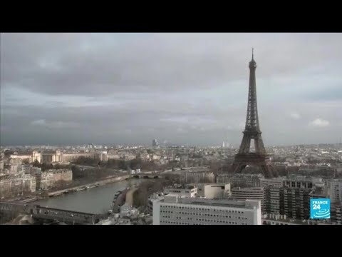 À Paris, la tour Eiffel fermée en raison d'une grève • FRANCE 24