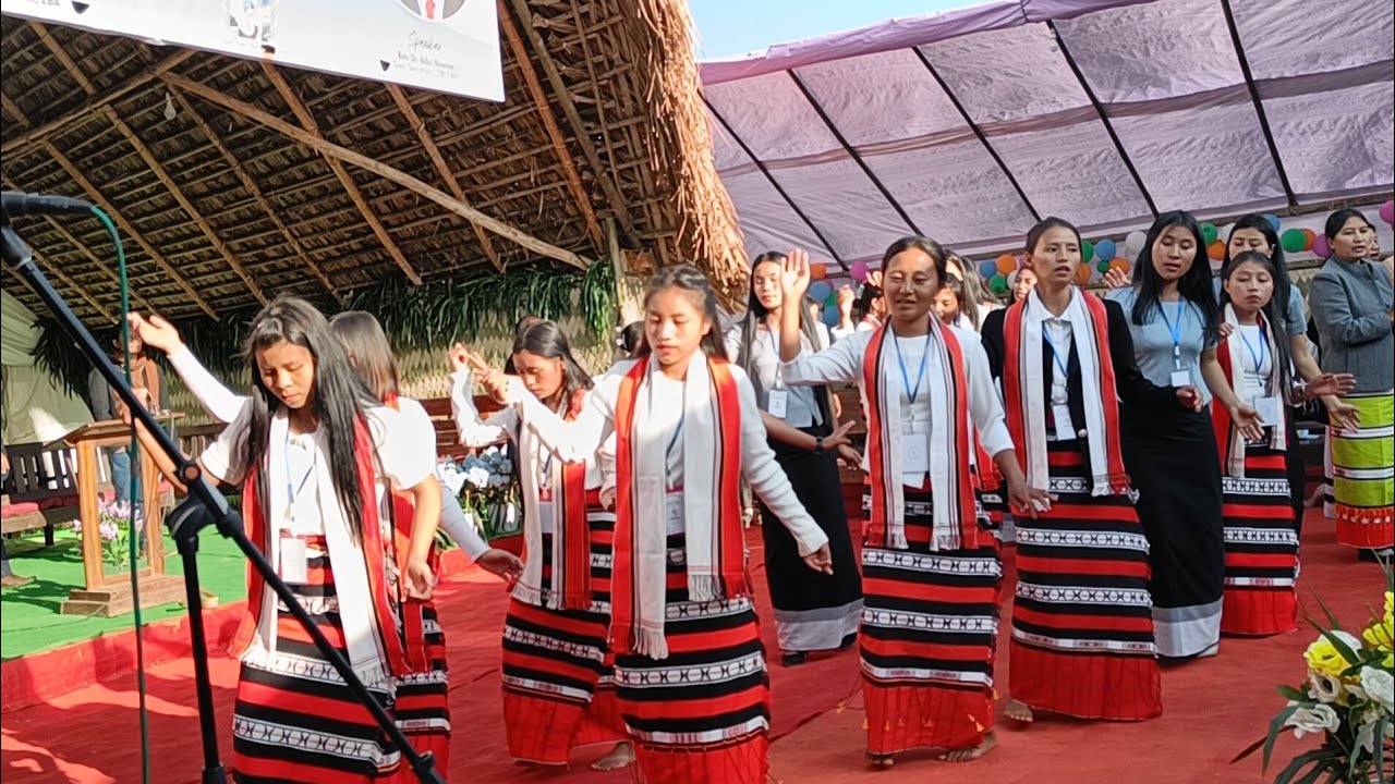 Nkio Choir leading the celebration