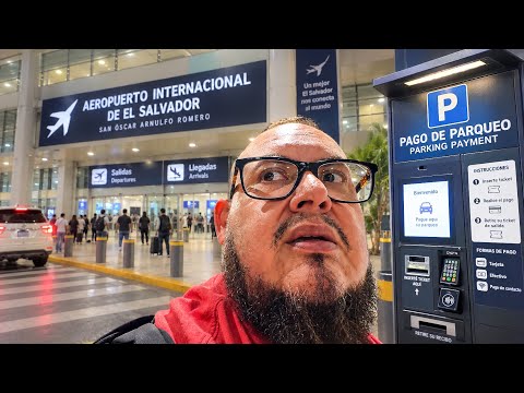 This is how much a week of PARKING at the El Salvador airport costs
