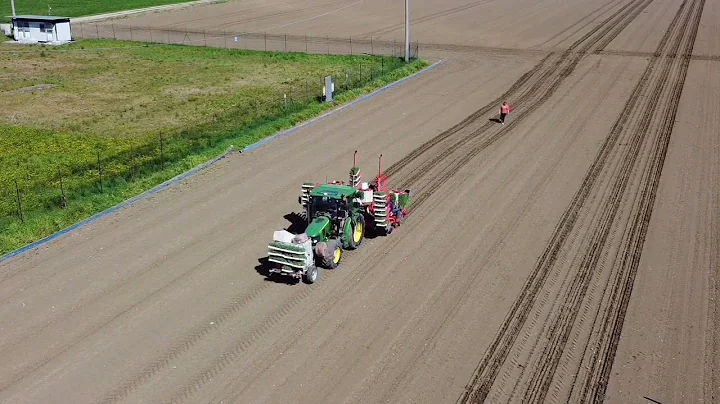 Trapianto pomodori 2023 | Scrocchi farm | John Deere