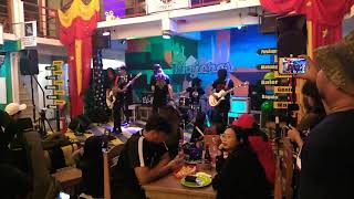 RUNAWAY by Written By The Stars Live at Viajeros Food Park