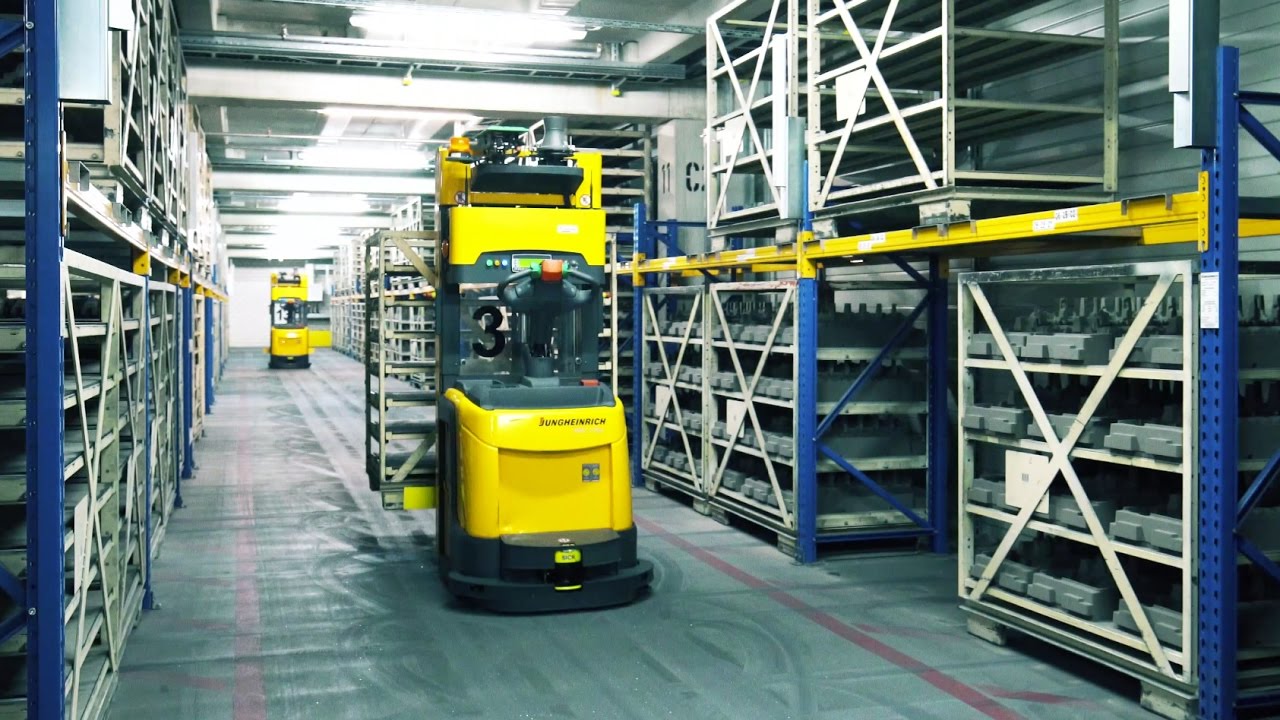 Fahrerlose Transportsysteme Unser Kunde Bmw Group Youtube