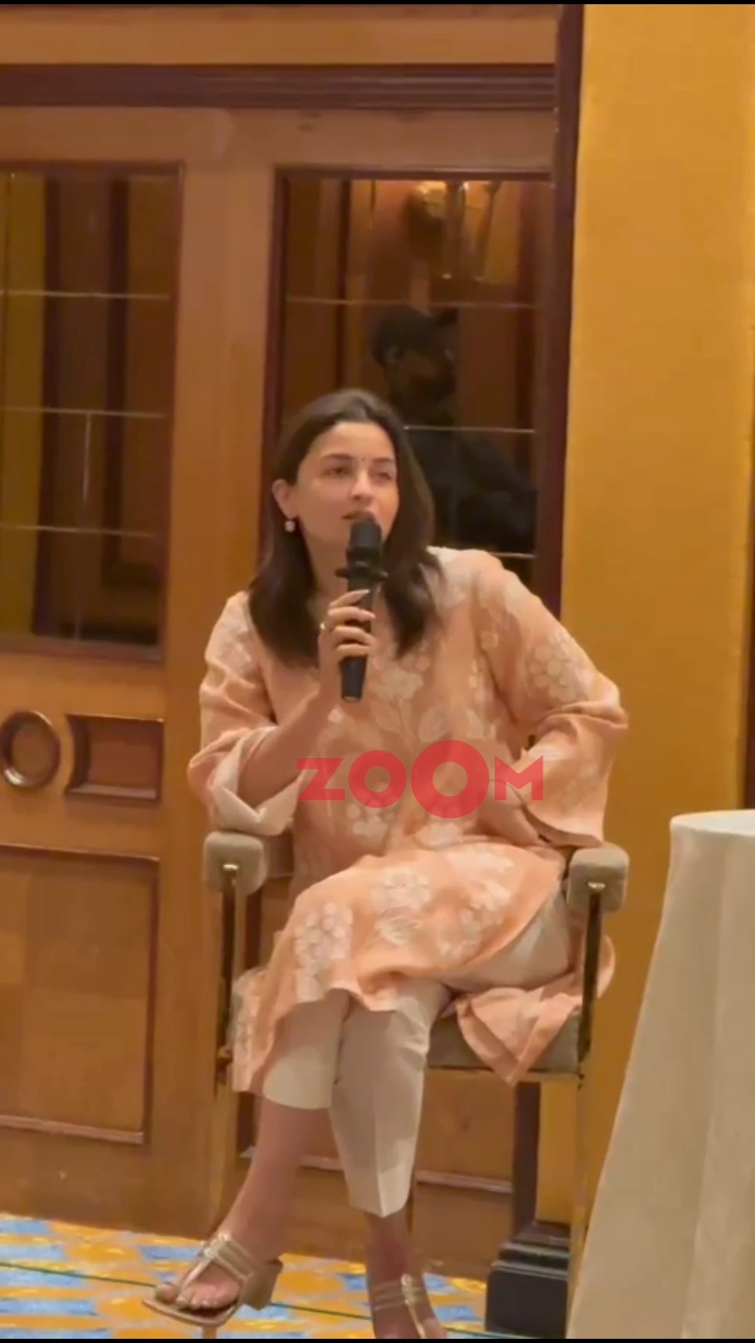 Ranbir Kapoor \u0026 Alia Bhatt's FUN banter as they talk about Alia's girls trip #shorts #aliabhatt