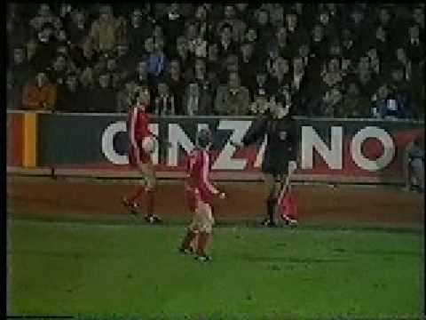 Tottenham vs Bayern (1983-84) (Part 1)