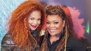 Yvette Nicole Brown Meets Janet Jackson Courtesy of The Real!