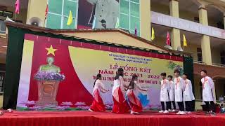 Múa tát nước đầu đình - Trường THPT Quỳnh Côi