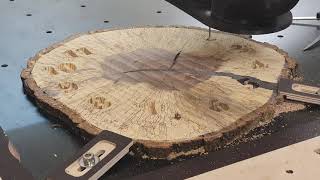 reloj de rodaja de madera CNC resina epoxi ( Epoxy Resin CNC Wood Slice Clock )