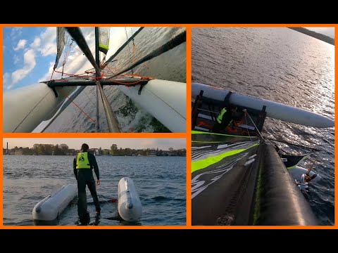 Katamaran Mini-Cat 460 Kentern ohne Kenterboje, Mast im Schlamm steckend Aufrichten Tutorial