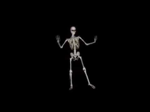 هيكل عظمي يرقص علي أغنيه بموت جوايا وببكي علي حالي