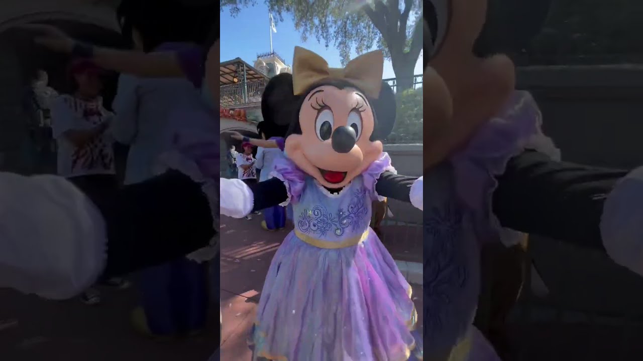 Meeting Mickey And Pals In Magic Kingdom Disney Shorts Fyp Magickingdom Mickeymouse