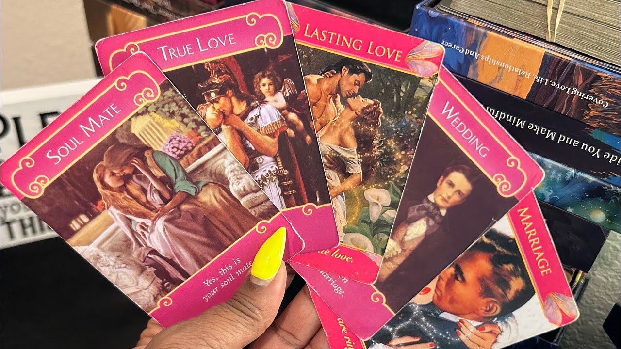 Ого! Всё происходит очень быстро! Сначала друзья, потом муж и жена. Первый обеспокоен, почему Nx💍