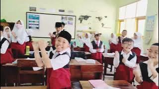 Tepuk semangat seru 'Pak dung dung pak dung dung '