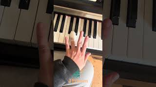 #pianolesson #pianoteacher #pianotok #piano #pianostudent