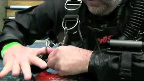 Sidemount Scuba Diving Introducing the Nomad Ring Bungee: Dive Rite