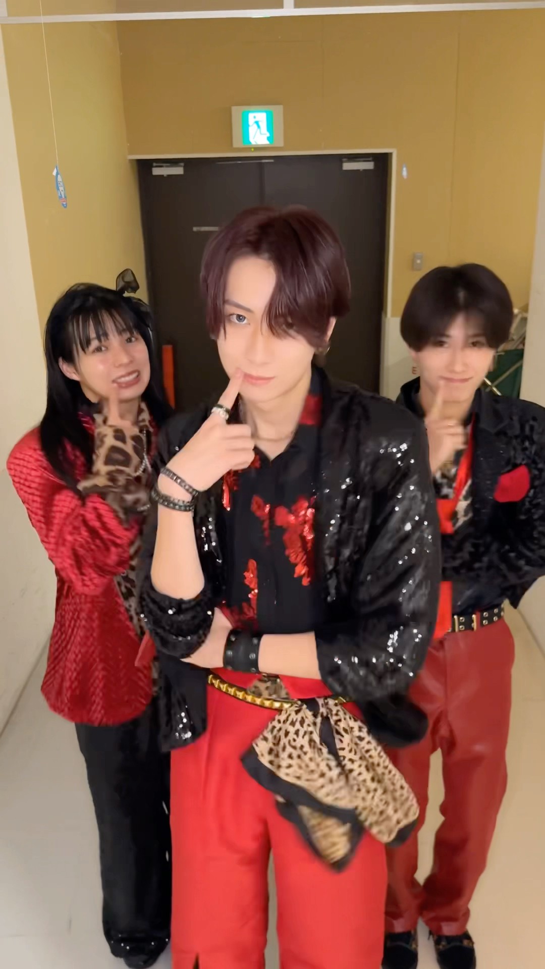 ⭐︎17枚まとめ売り⭐︎龍宮城 秘密少年 2L 龍宮城 OFFICIAL / 0年0組 - YouTube