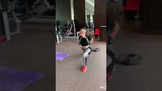 Hina Khan Workout -Celebritiesfun