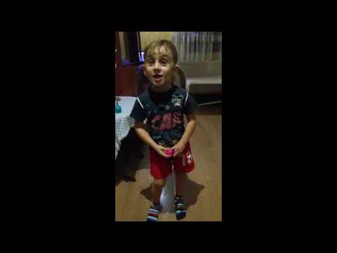 დიმა ულოცავს მამას დაბადების დღეს ....