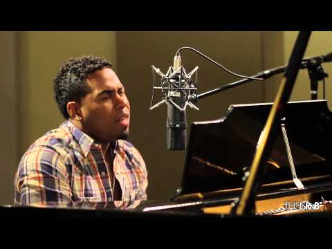Bobby V Performs Acoustic Cover of "Lady" by D'Angelo on ThisisRnB Sessions