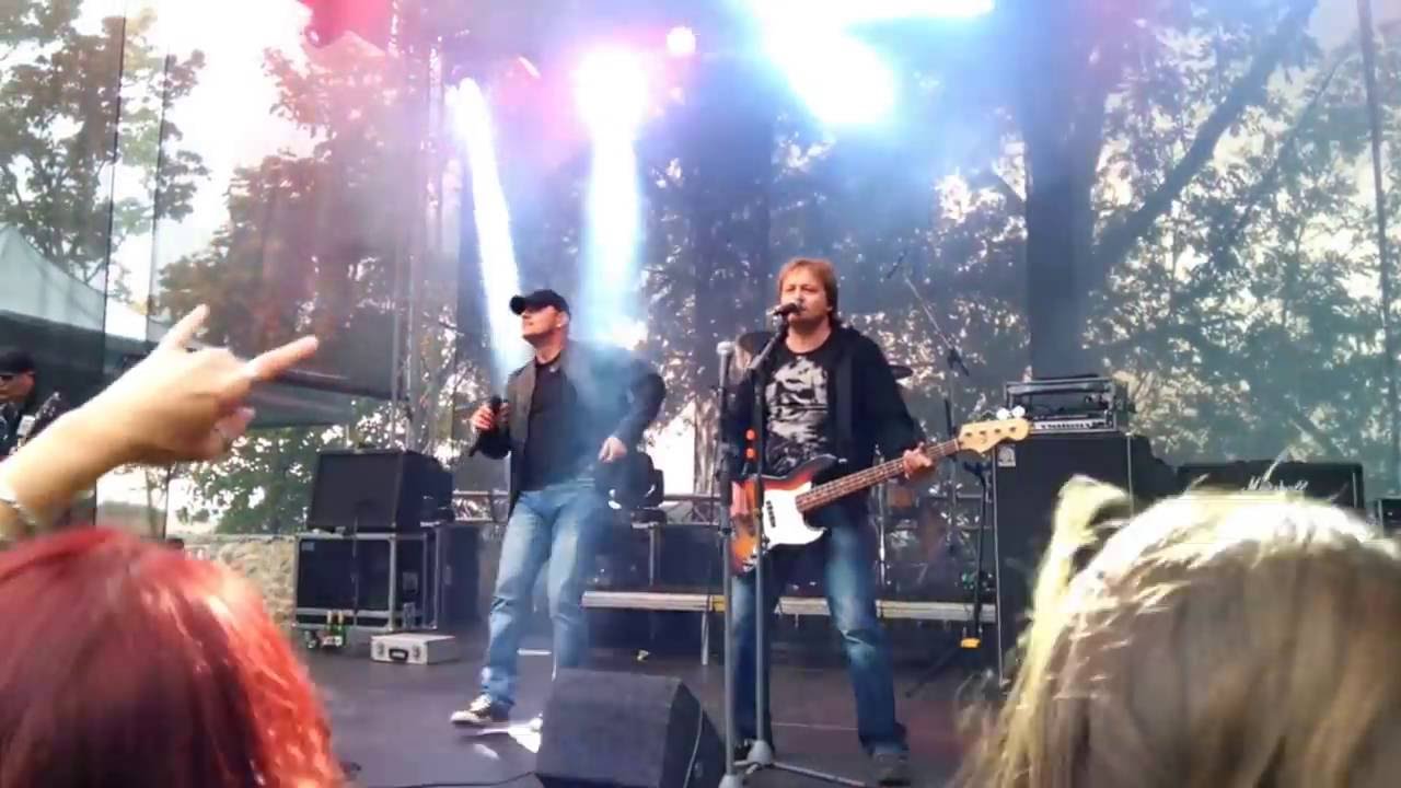 Kabát revival Plzeň - Banditi di praga