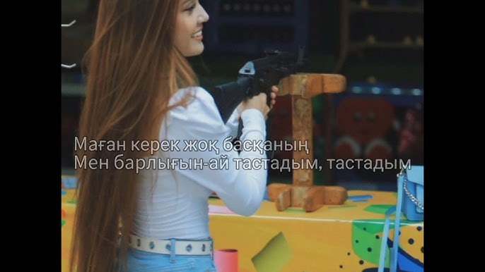 Порно пигги банк салбыраған сиськи Сексуалды сұлу қыздар