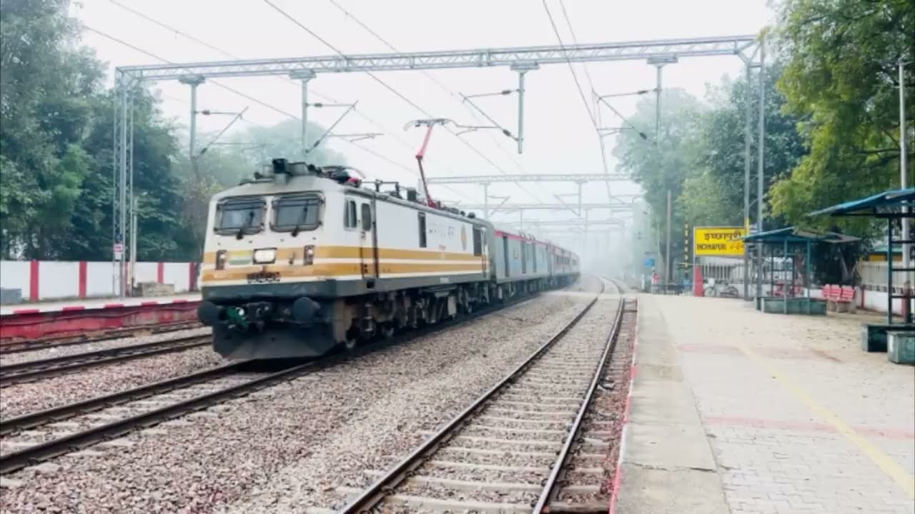 Runicha Express 14088 | GZB WAP-5 ⚡ Inchapuri Full Speed