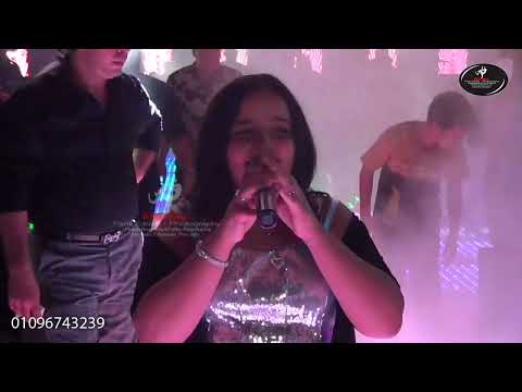 اشرقت اما براوا نجمه ذا ڤويس لى اوال مره تغنى فى فرح شعبى