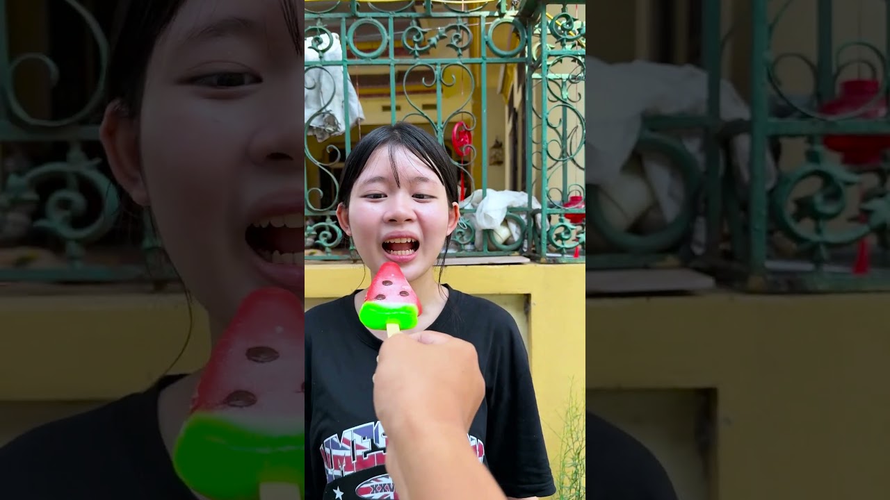 Brothers Having Fun Sharing Ice Cream 🍨🍦😂 | Bibonbon Gaming