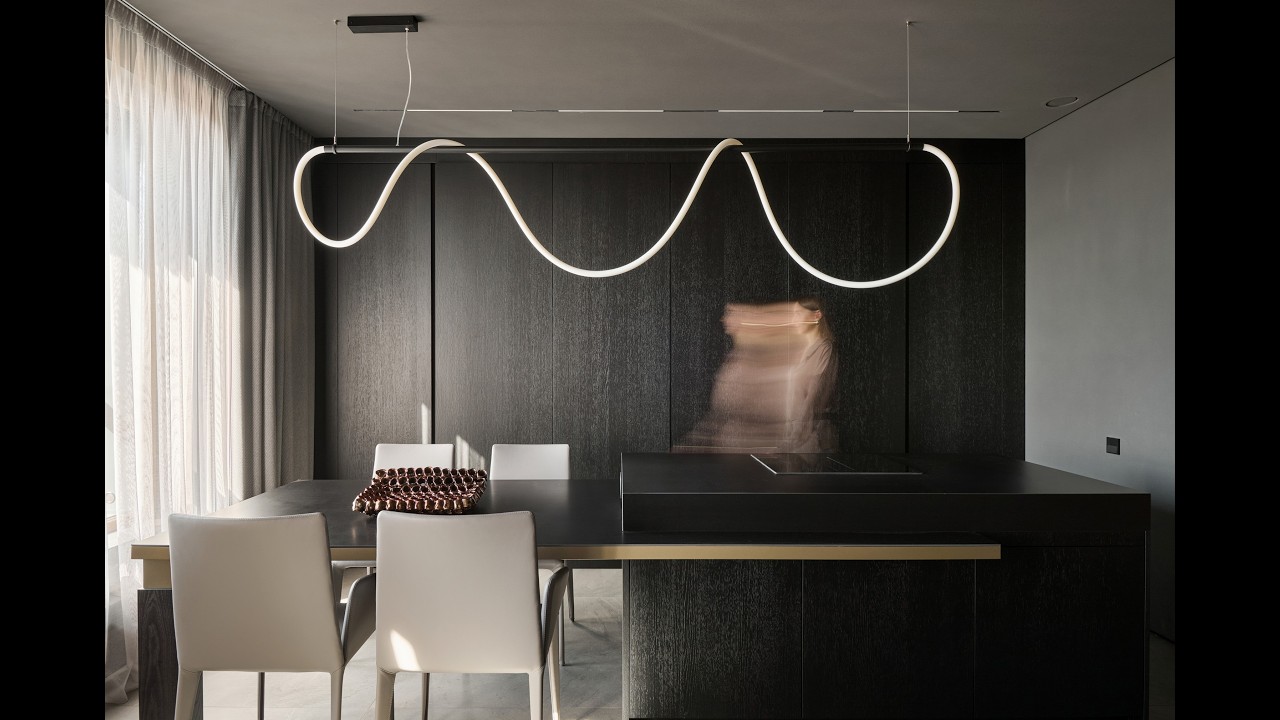 Обзор квартиры 116 м² — графит, кухня-трансформер, скрытые двери | Новосибирск