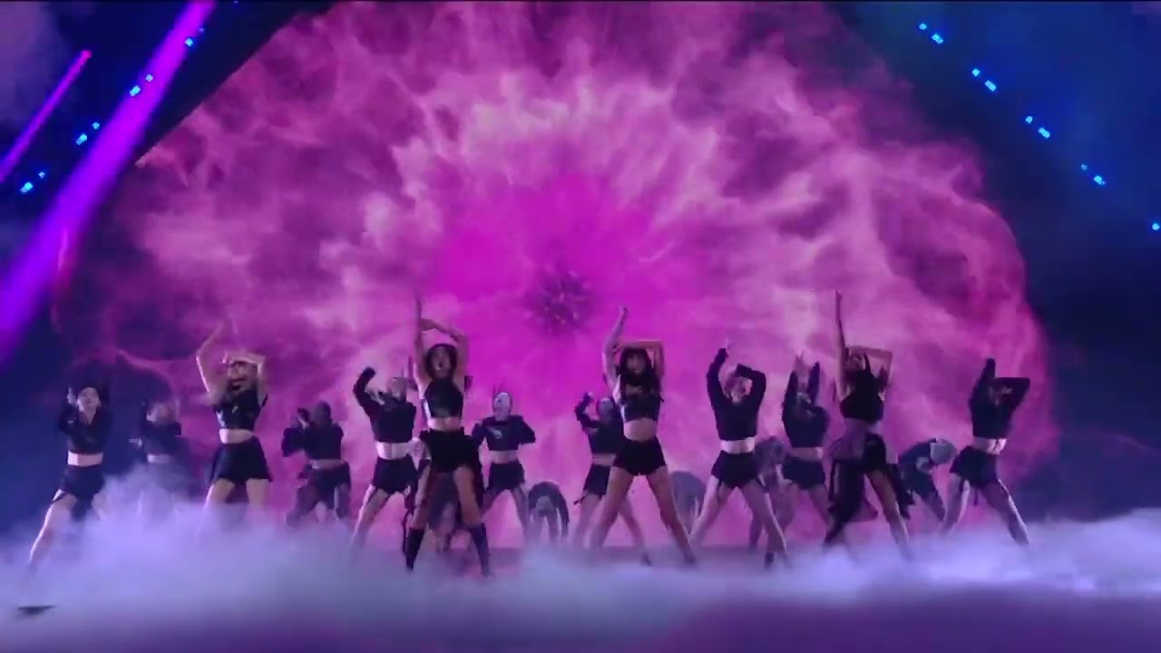 BLACKPINK's "Pink Venom" - VMAs 2022 [Dance Break]