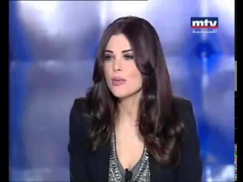 فضيحة شذى حسون ثديها يخرج من الفستان 