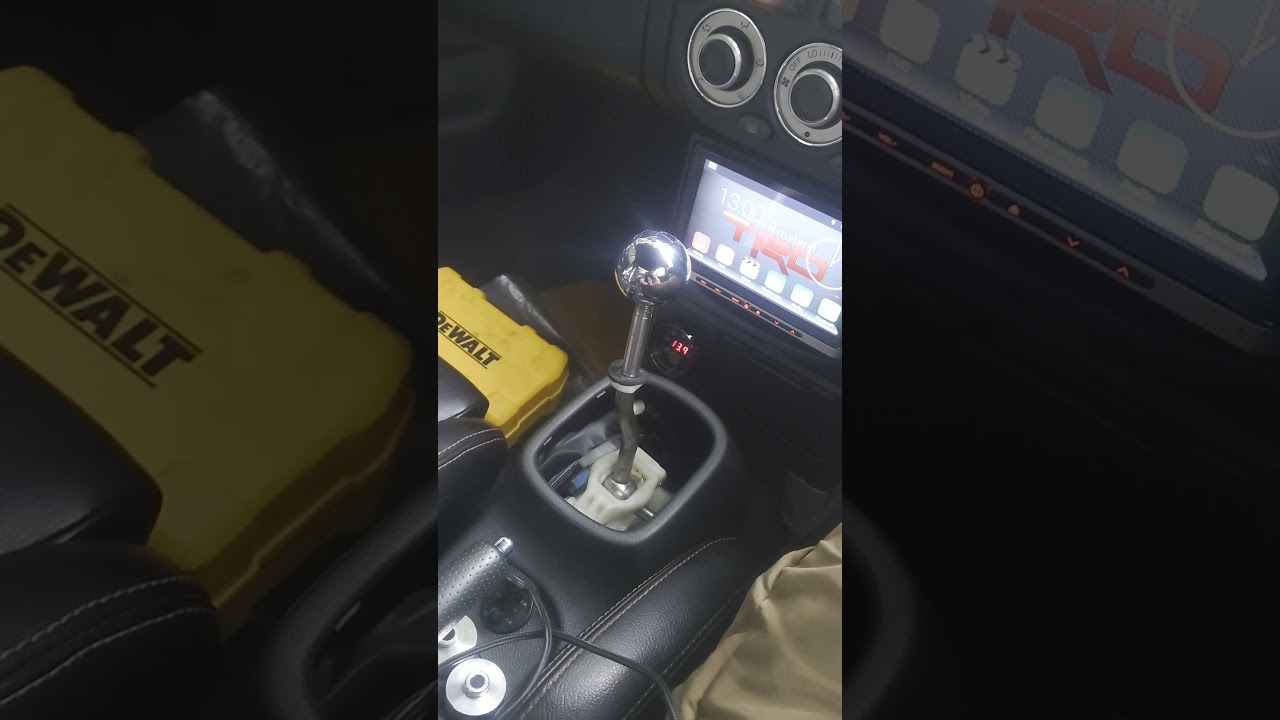 2zz turbo stripped drive shaft on E153 box.