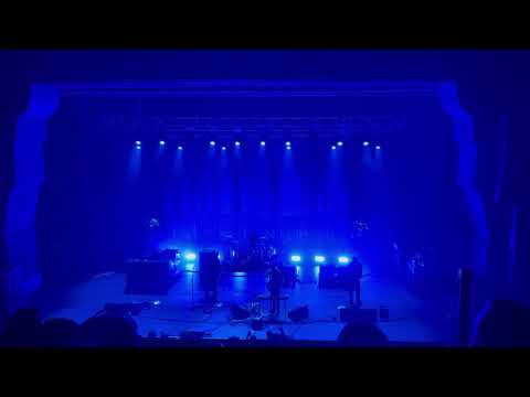 Band of Horses - "Ode to LRC"