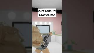 Roblox Conga Dance Kim Dha Iyi Yapıyor