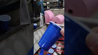 The secret behind it: the manufacturing process of double colour plastic cups is revealed