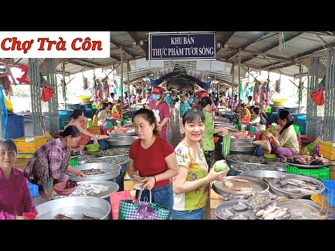 Quá nhiều tôm cá ,Chợ Trà Côn - Vĩnh Long, bà con ai cũng thân thiện vui vẽ 